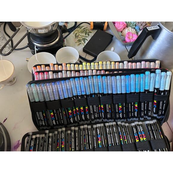 New 240-Color GuangNa Acrylic Brush Marker Set – Excellent Condition - Picture 6 of 14